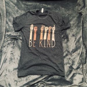 EUC BE KIND SIGN LANGUAGE MULTICULTURAL GRAPHIC TEE